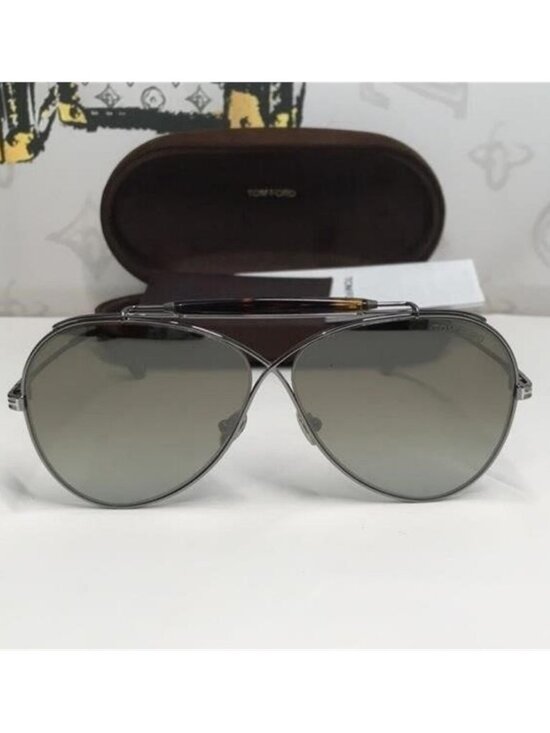 Tom Ford TF818 08G Holden Aviator Sunglasses Gunmetal Brown Gradient Mirror 60mm
